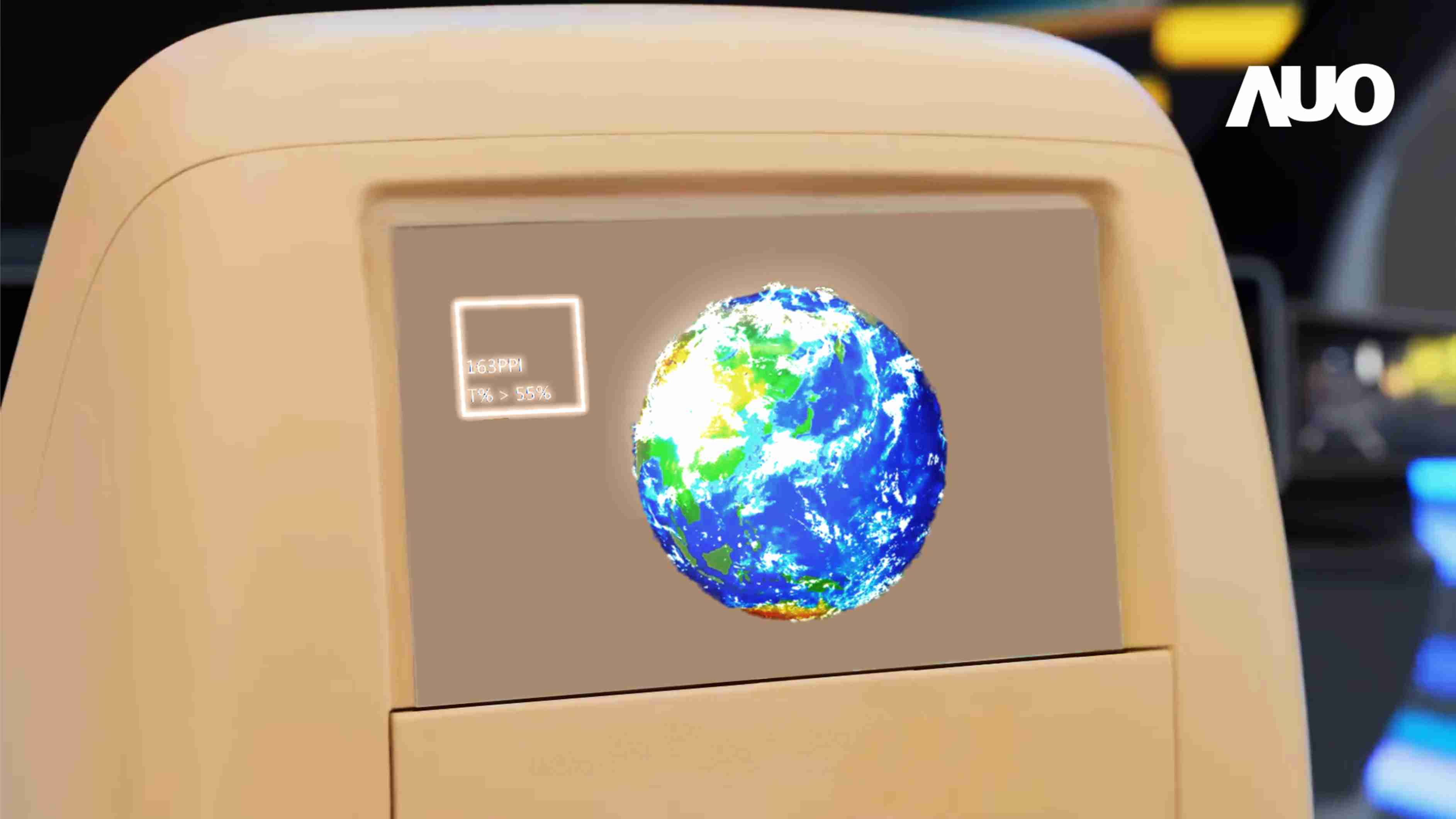 开云电子突破设计与制程挑战，，，，推出全球最高分辨率163ppi的13.5吋透明Micro LED面板，，，，并积极布局智能车市场，，，，以期拓展透明显示应用的可能性